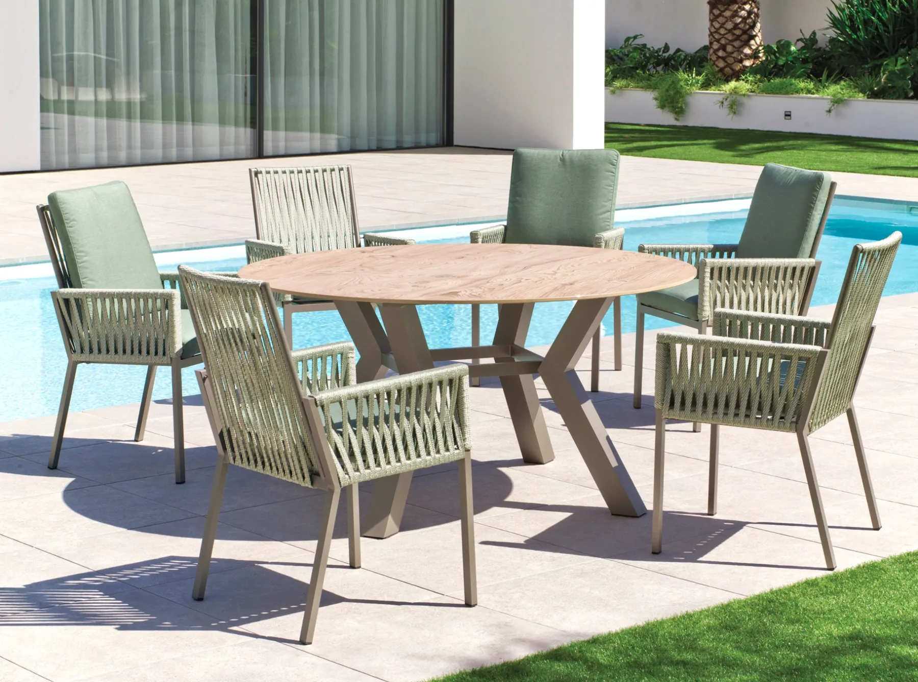 Outlet MODELO GRETEC Mesas